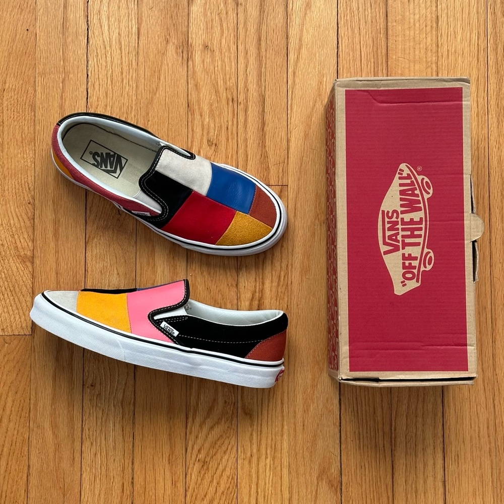 Priced to sell!! Vintage Special edition Vans package (part 2 of 3)